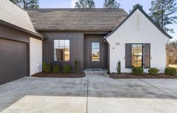 131 Seymour Drive, Madison, MS 39110