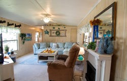 352 Oak Harbor CMP, Haines City, FL 33844