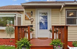 1235 Marsh St, Mankato, MN 56001