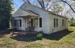 1705 Broadway, Lamar, MO 64759