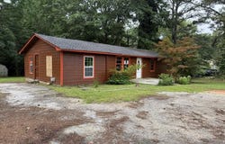 144 Flat Rock Road, Oxford, GA 30054