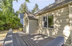 242 Cherry St, Moscow, ID 83843