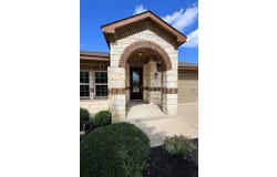 413 Gettysburg Loop, Elgin, TX 78621
