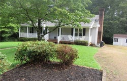 2901 Walnut Drive, Quinton, VA 23141