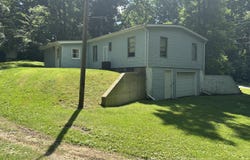 14836 Drummond Road, Three Rivers, MI 49093