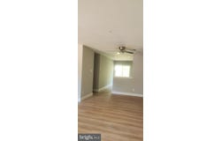4 HARRINGTON Lane, SICKLERVILLE, NJ 08081