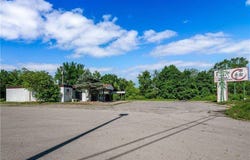 1700 N Main St Ext, Center Twp, PA 16001