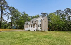 50 Forrest Road, Poquoson, VA 23662