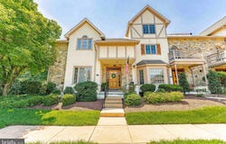 210 CAMBRIDGE CHASE, EXTON, PA 19341