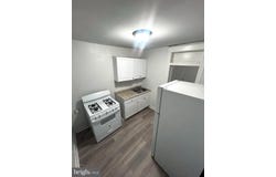 2702 E CHASE ST, BALTIMORE, MD 21213