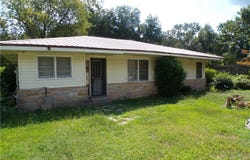 833 3rd Ave NE, Fayette, AL 35555