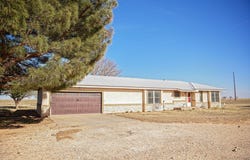 2581 Co Rd 365, Denver City, TX 79323