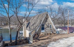 28801 Herb's Road, Lincoln, MO 65338