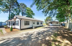 309 NE First Street, England, AR 72046-1301