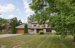 3818 S Creekside Drive, New Palestine, IN 46163