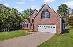 12189 Lauren Way, Fayetteville, GA 30215