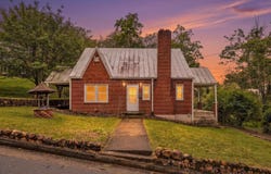 114 W CHURCH ST, Rocky Mount, VA 24151