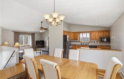 24 Sandy Lane, Bristol, RI 02809