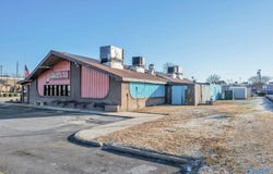 2504 US Highway 31, Decatur, AL 35603
