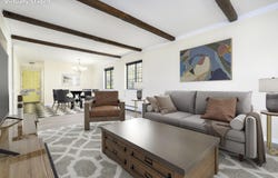 217 Foxwood Lane, Milford, CT 06461