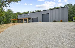 3918 Bowen Creek Road, Niangua, MO 65713