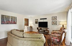 1689 Heffington Drive, Chesterfield, MO 63017