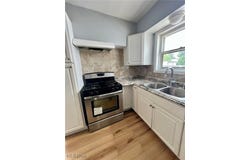 10800 Vernon Avenue, Garfield Heights, OH 44125