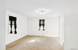 205 E 2nd North Street, Mount Olive, IL 62069
