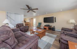 166 QUEEN STREET, WEST DEPTFORD, NJ 08086