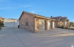 1040 E CANYON Rd, Hyde Park, UT 84318