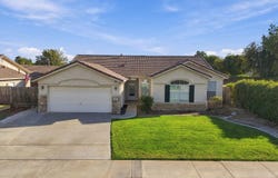 989 Northstar Drive, Hanford, CA 93230
