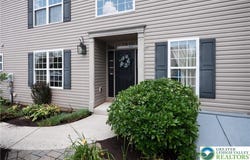 2073 Rolling Meadow Drive, Lower Macungie Twp, PA 18062