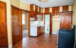 806 Roselle St, Linden City, NJ 07036-2521