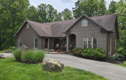 73 Redwood Lane, East Bernstadt, KY 40729