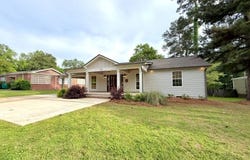 1321 Marshall St., Tupelo, MS 38804