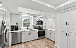 113 4TH Avenue, ST PETE BEACH, FL 33706