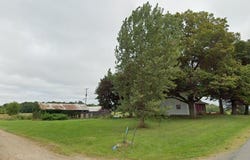 65838 48th Ave Avenue, Hartford, MI 49057