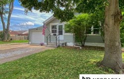 8109 Q Street, Ralston, NE 68127