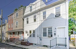 213 N WILLOW STREET, GLOUCESTER CITY, NJ 08030