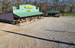 420 Highway 63, Hardy, AR 72542