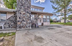 1105 & 1115 N 2nd St, Payette, ID 83661