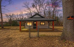 908 Grove Street, Pullman, MI 49450