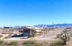 29779 Driftwood Drive, Meadview, AZ 86444