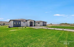 2743 E 4216 N, Twin Falls, ID 83301