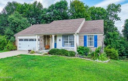 862 Ridgepoint Dr, Independence, KY 41051