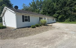 4107 Lake Rockwell Road, Ravenna, OH 44266