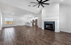 145  N Adler  AVE, Farmington, AR 72730
