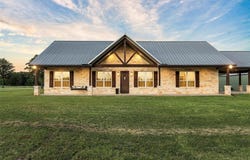 438 S Pleasant Hill Road, Axtell, TX 76624