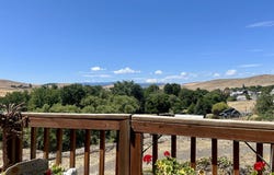 10 NE KLINGER ST, Dufur, OR 97021