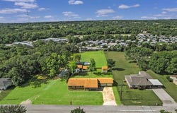 125 Sandra Drive, Azle, TX 76020